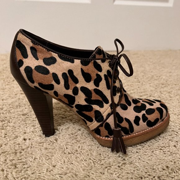 Coach Women's Size 8 shoe - Picture 5 of 6